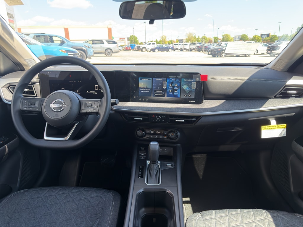 2026 Nissan KICKS SV - Photo 12
