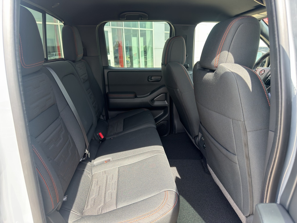 2026 Nissan Frontier PRO-4X - Photo 10