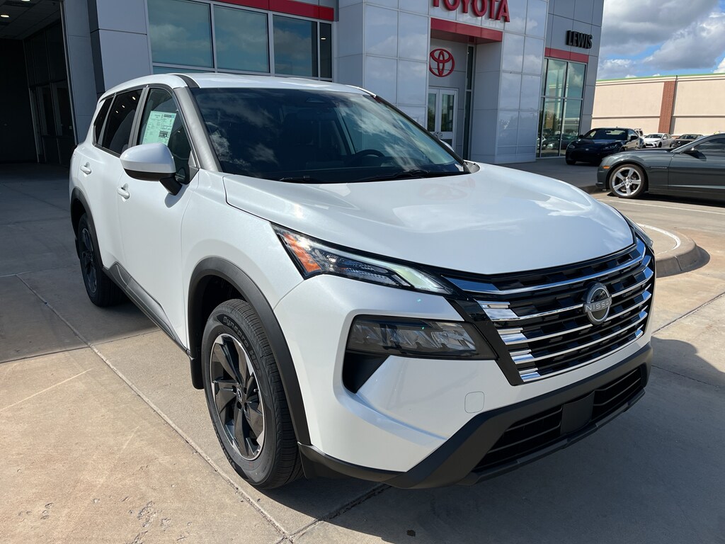 New 2026 Nissan Rogue SV SUV