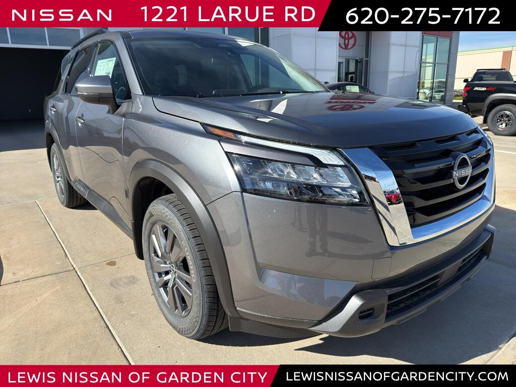 New 2025 Nissan Pathfinder SV SUV