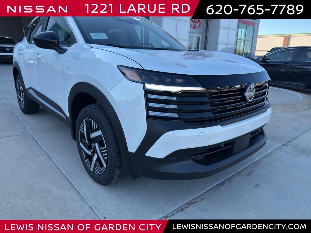 2026 Nissan KICKS SV's photo