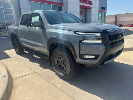 2025 Nissan Frontier PRO-4X Truck Crew Cab