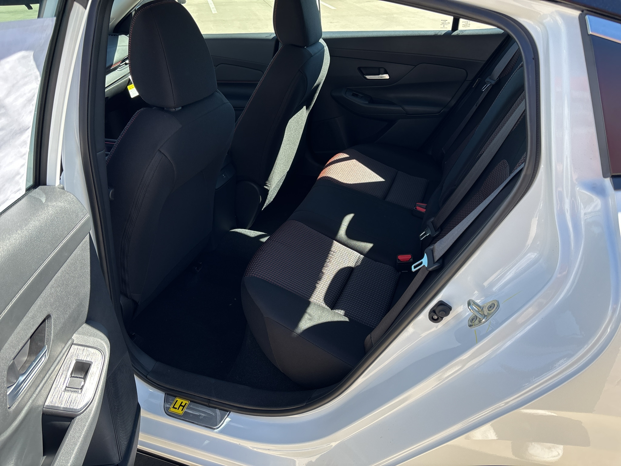 2026 Nissan Sentra SR - Photo 20