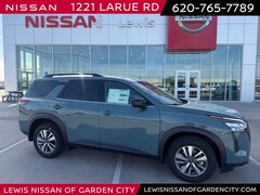 2026 Nissan Pathfinder SL SUV