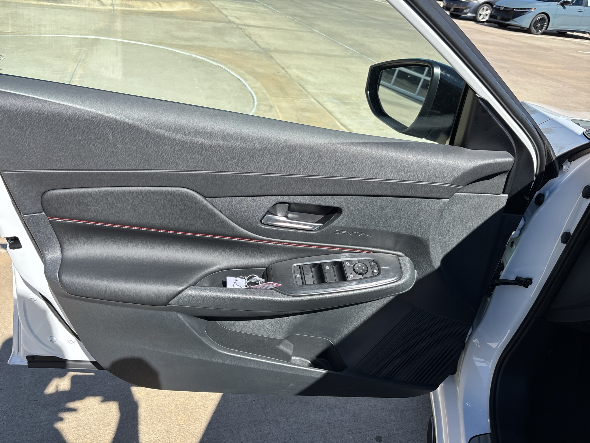 2026 Nissan Sentra SR - Photo 12