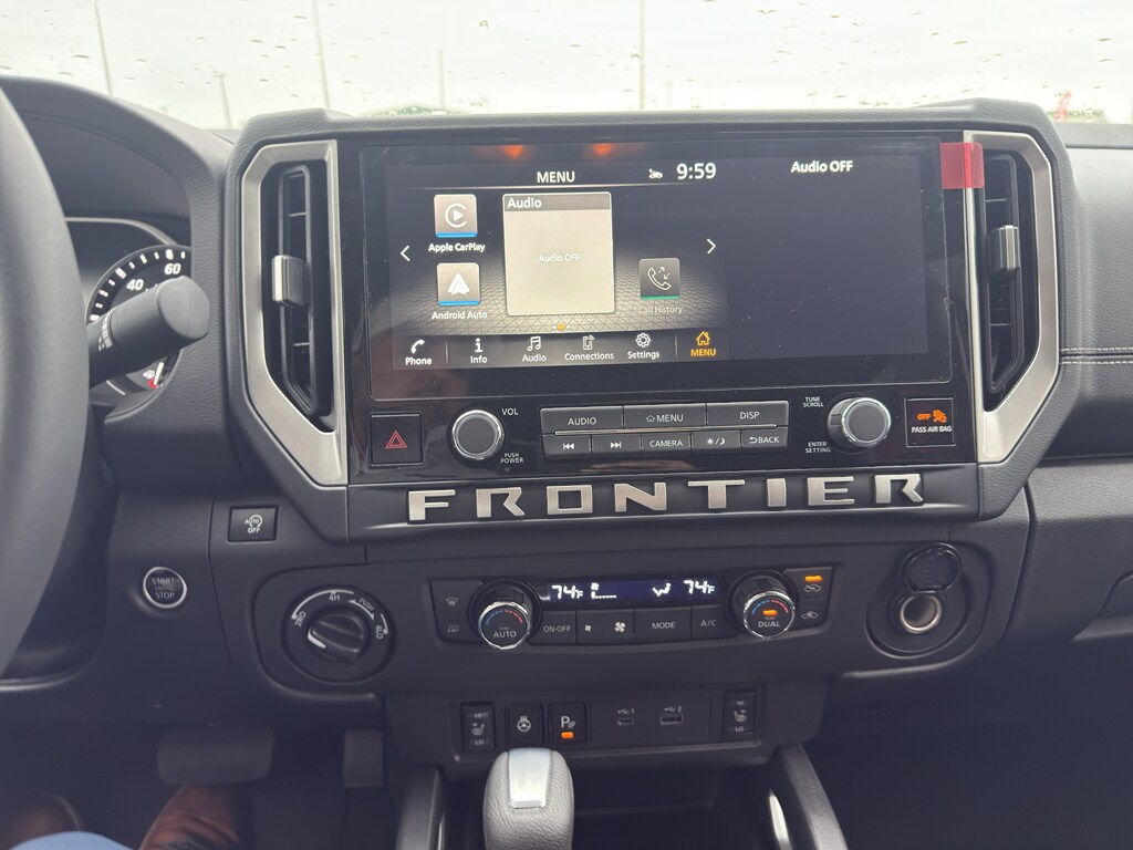 2025 Nissan Frontier SV - Photo 15