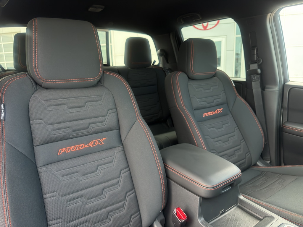 2026 Nissan Frontier PRO-4X - Photo 10