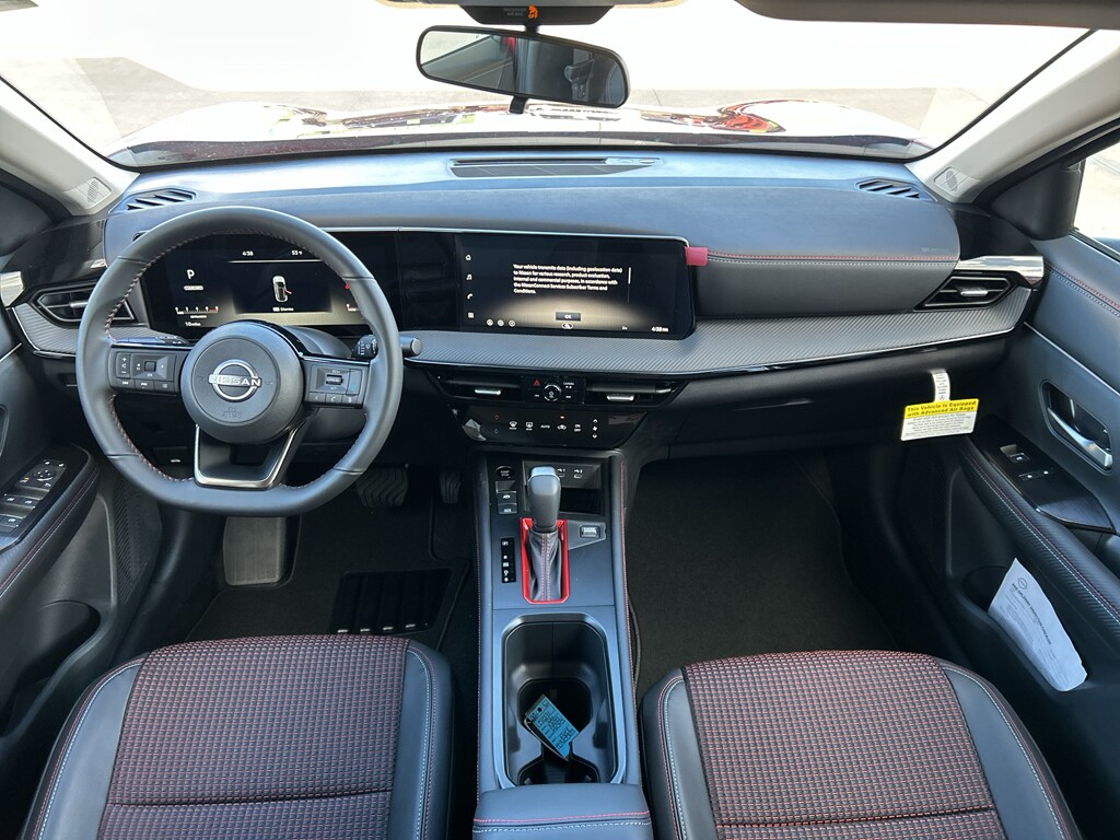 New 2026 Nissan Kicks SR SUV