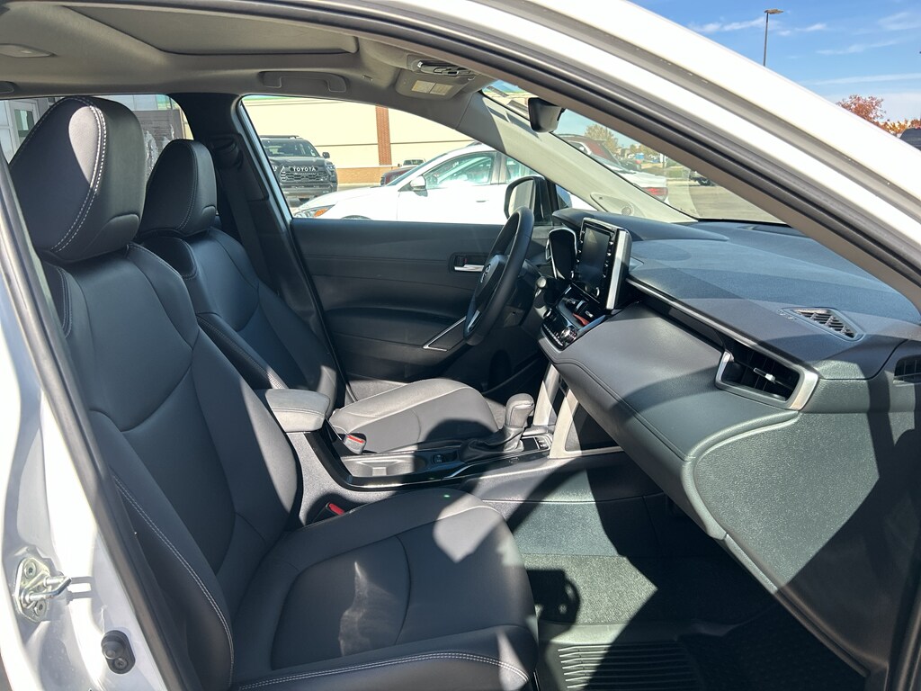 Used 2022 Toyota Corolla Cross XLE SUV