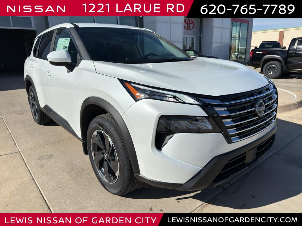 2026 Nissan Rogue SV's photo