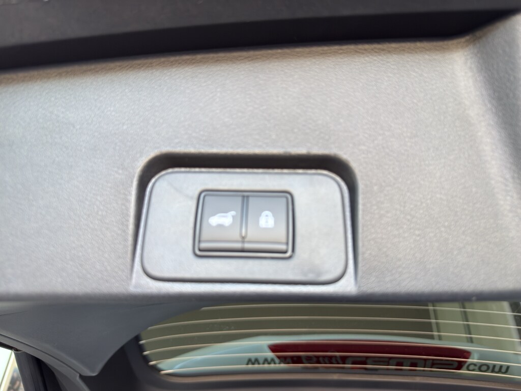 New 2026 Nissan Rogue SV SUV