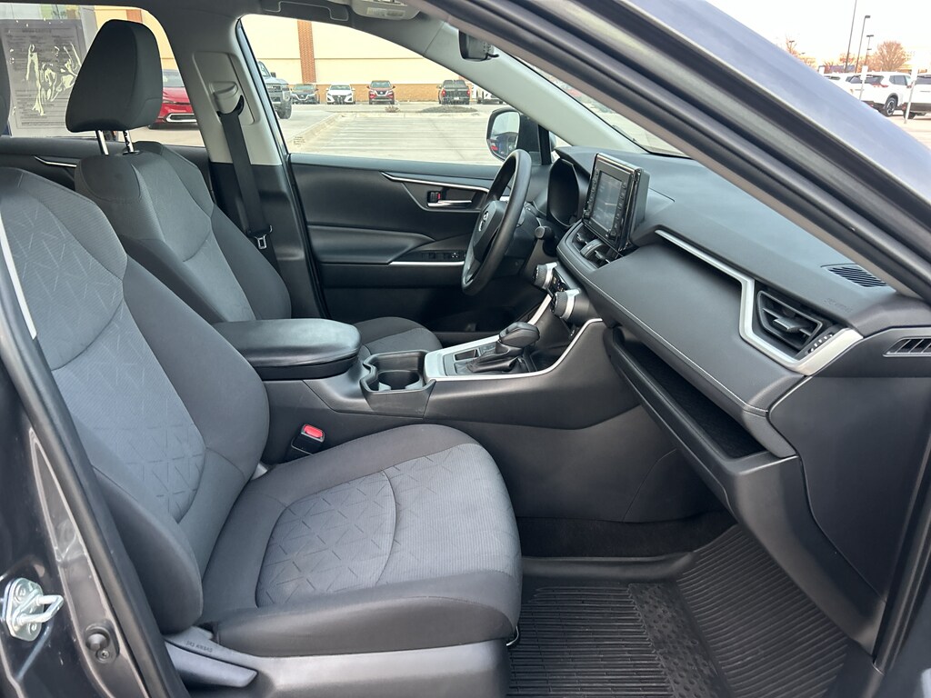 Used 2020 Toyota RAV4 XLE SUV