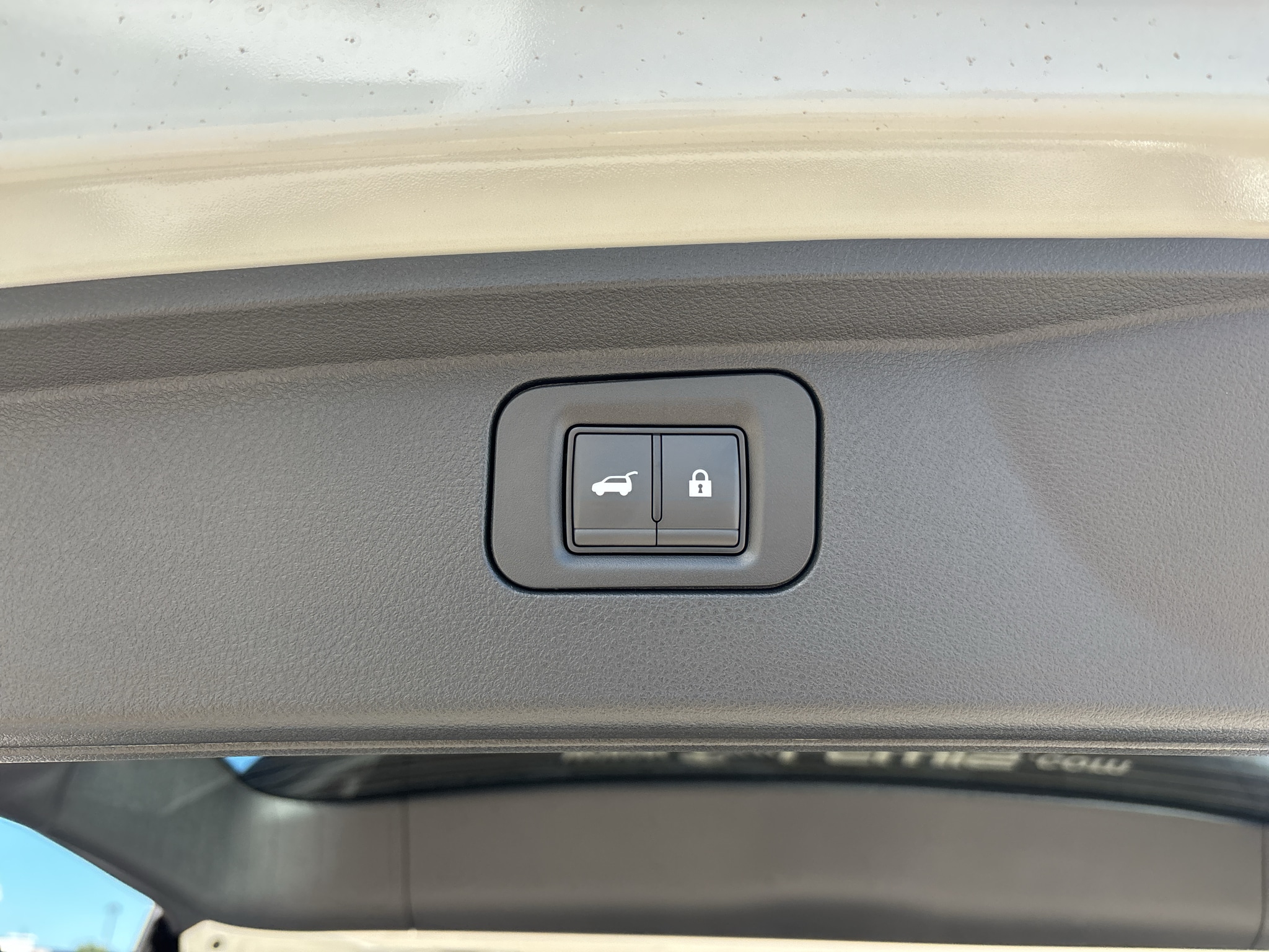 2026 Nissan Armada Platinum - Photo 24