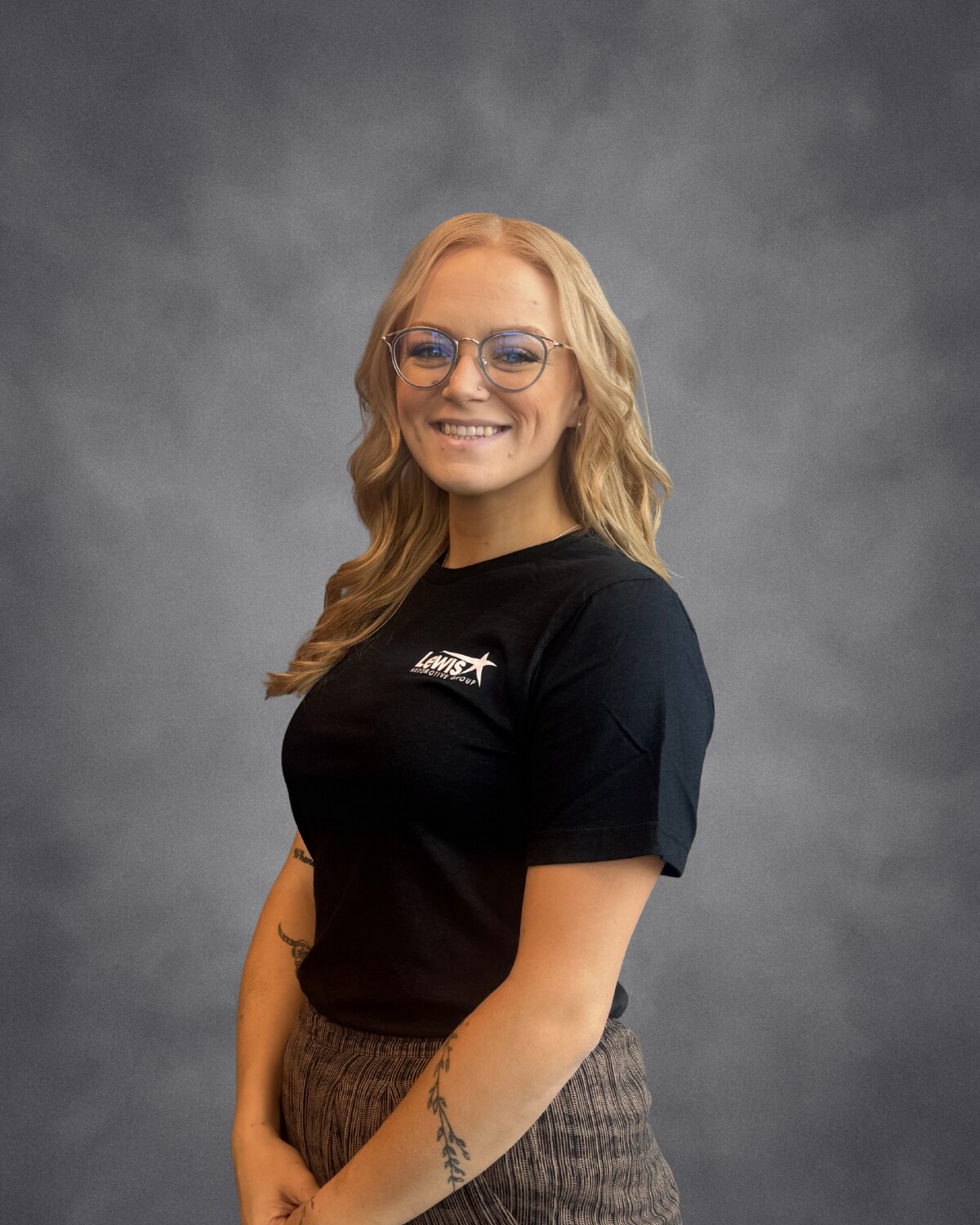 Elyssa%20Hauser%20Deal%20Clerk%20Central%20Office.png