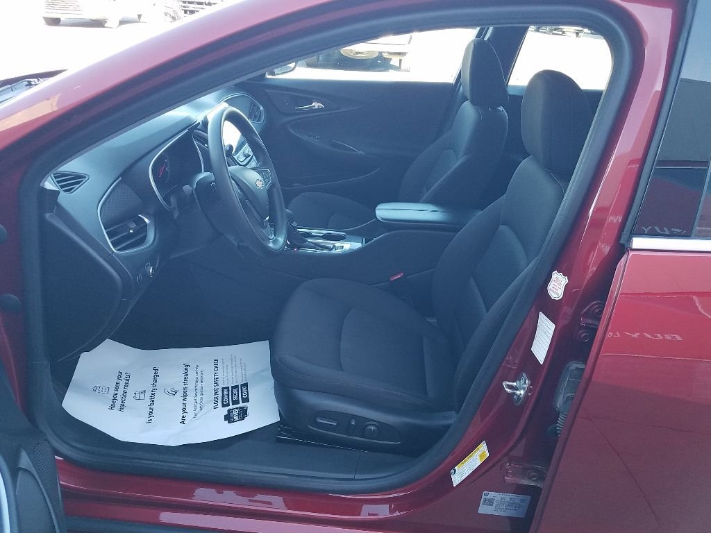 Used 2024 Chevrolet Malibu 1LT Sedan