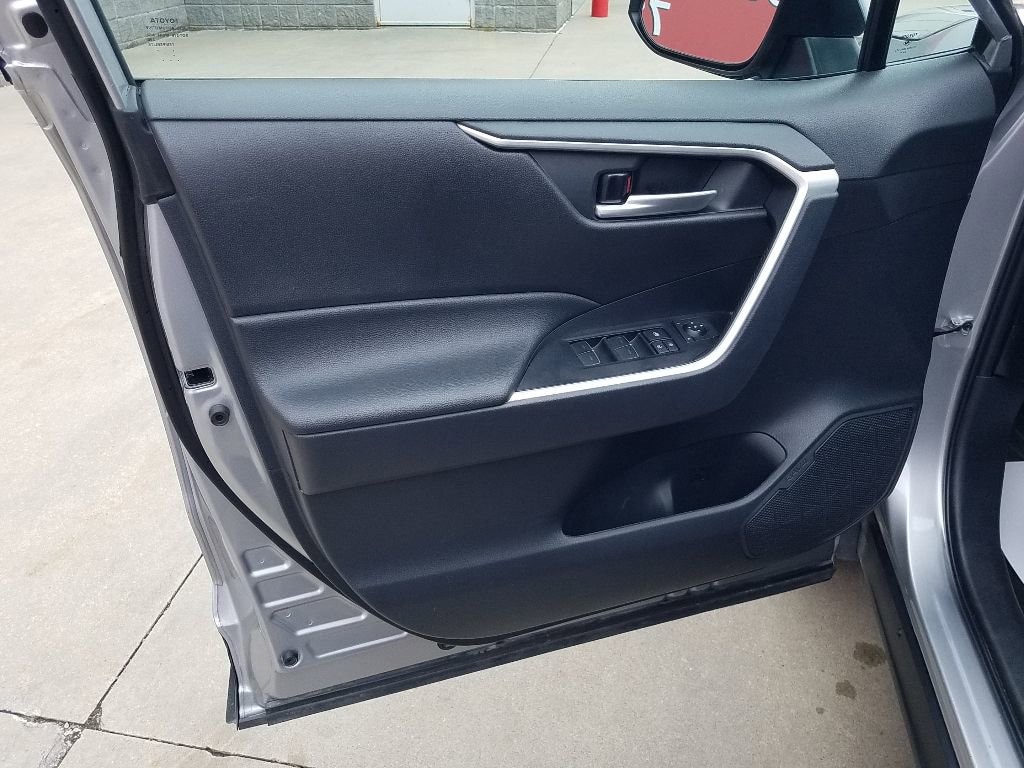 Certified 2025 Toyota RAV4 Hybrid XLE SUV