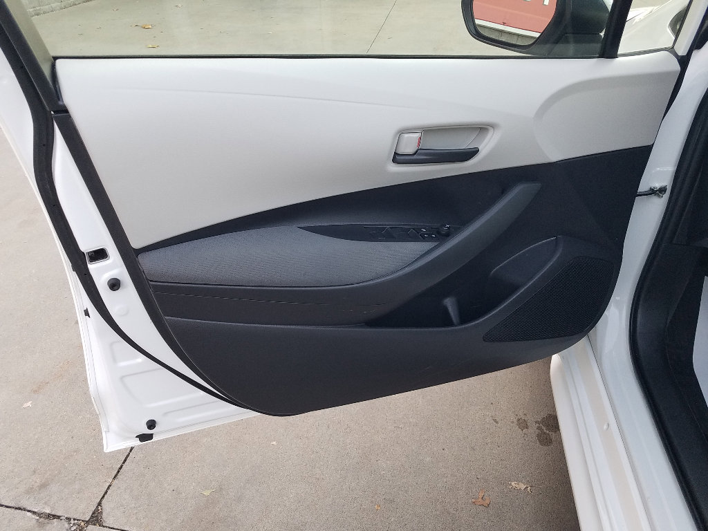 Used 2022 Toyota Corolla LE with VIN JTDEPMAE4N3013522 for sale in Kansas City