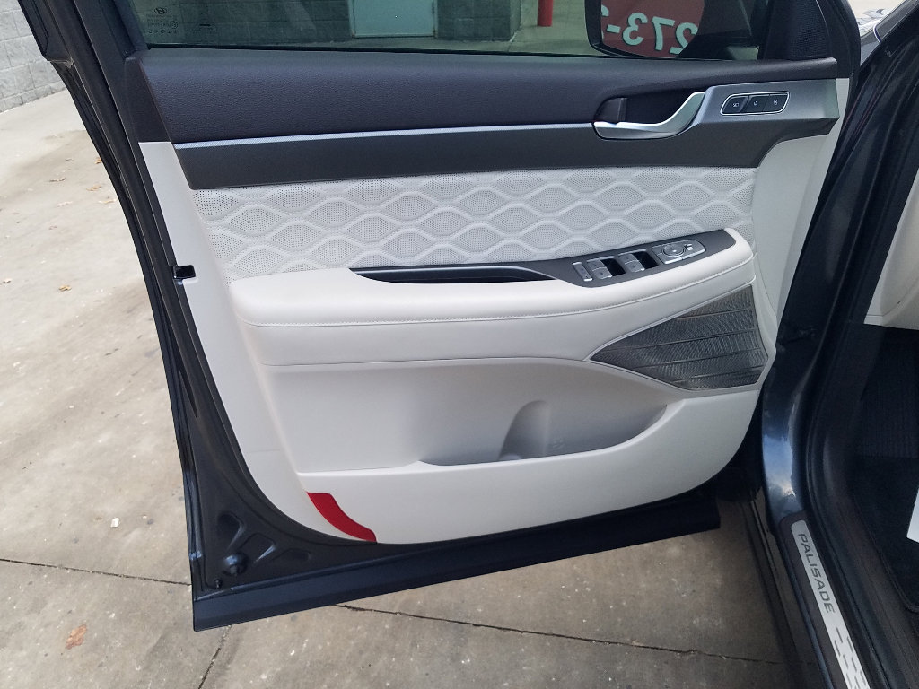 Used 2020 Hyundai Palisade Limited with VIN KM8R54HE9LU047827 for sale in Kansas City