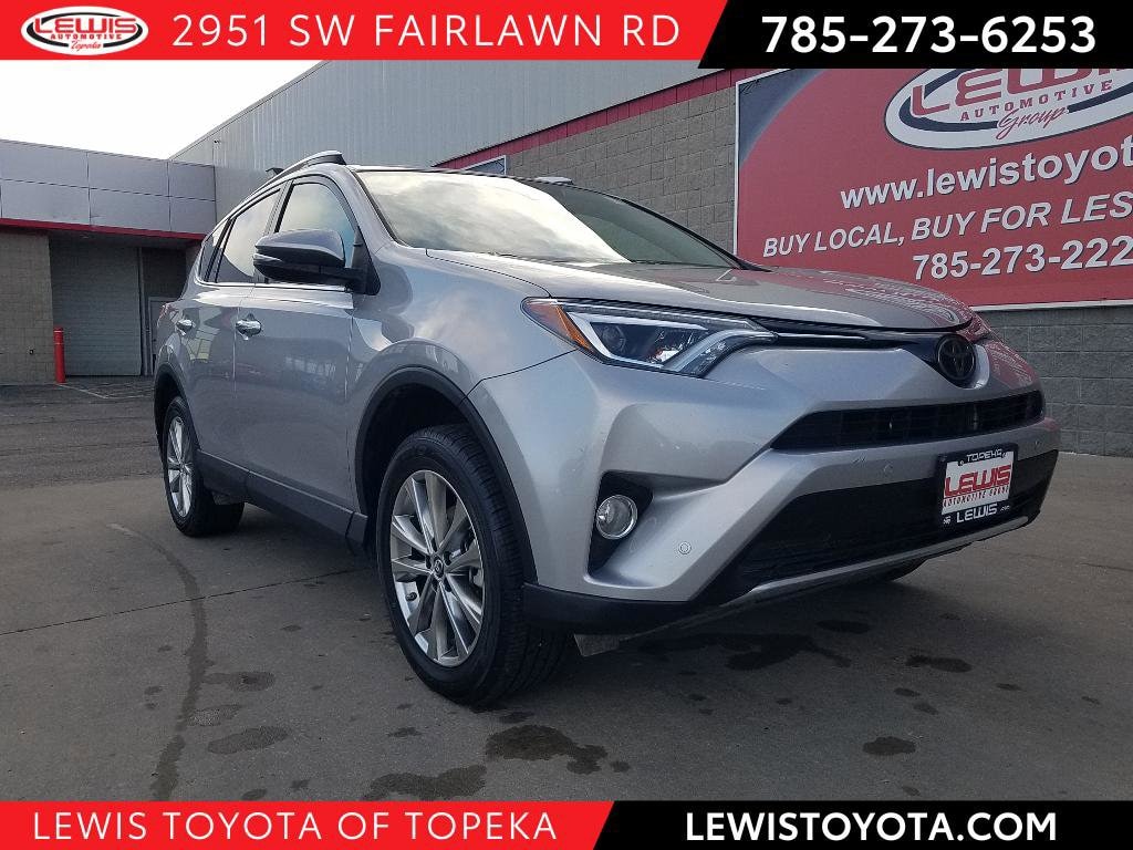 2016 Toyota RAV4 Limited's photo