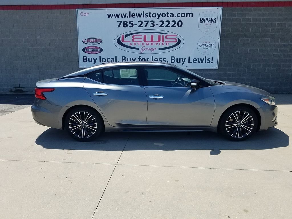 Used 2016 Nissan Maxima Platinum with VIN 1N4AA6AP3GC376903 for sale in Kansas City