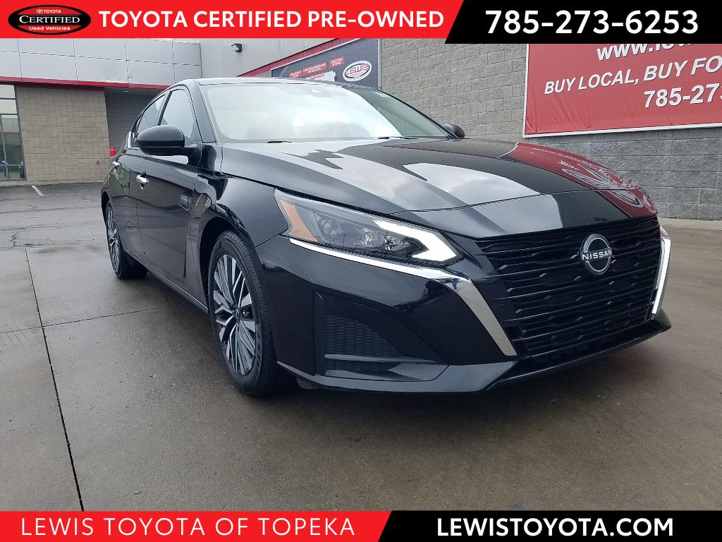 2024 Nissan Altima SV