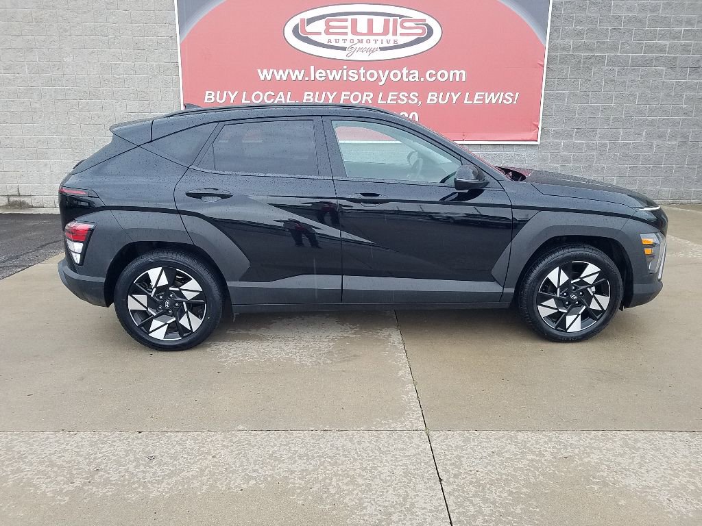 Used 2024 Hyundai Kona SEL with VIN KM8HB3AB2RU121404 for sale in Kansas City