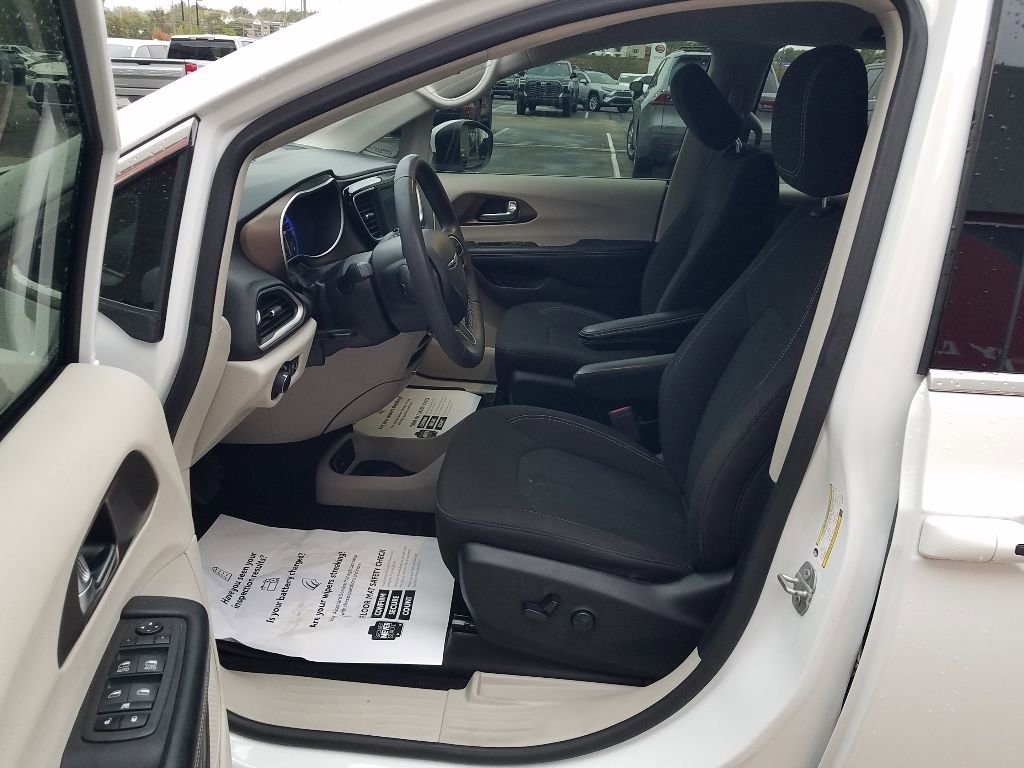 Used 2022 Chrysler Voyager LX Van Passenger Van