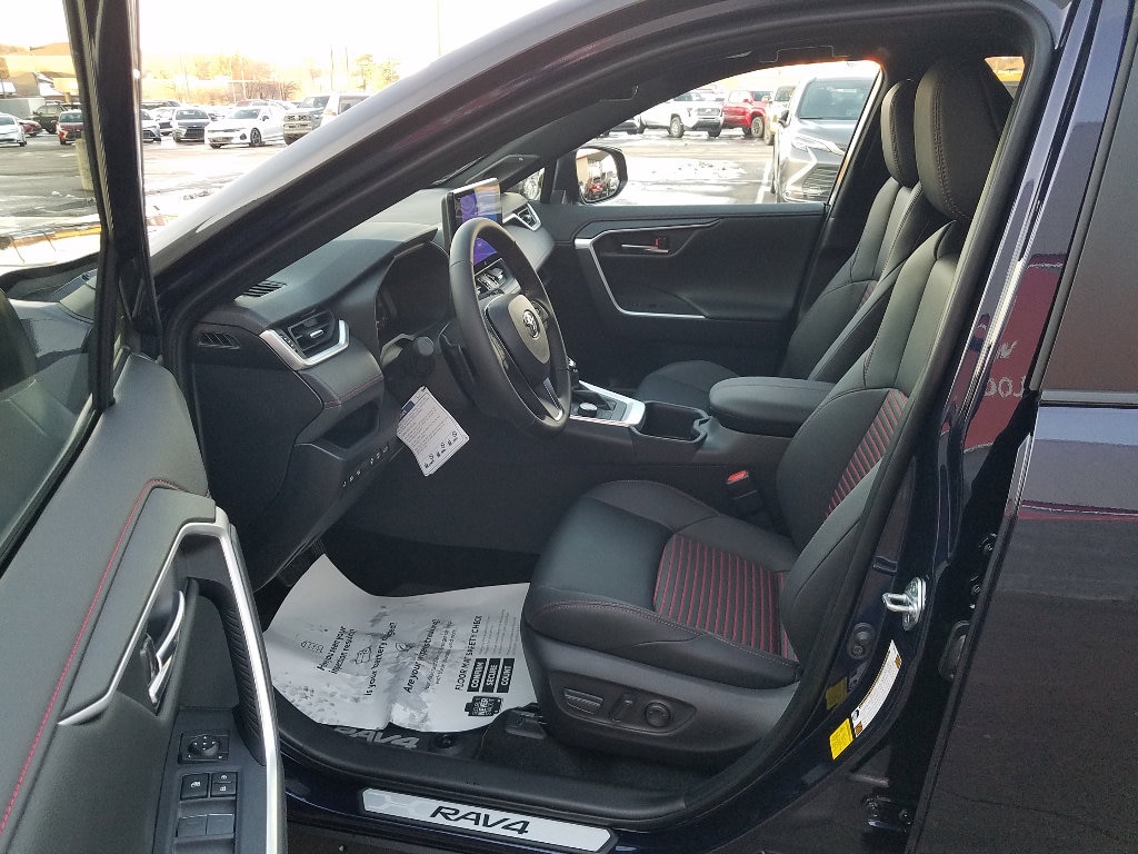 New 2025 Toyota RAV4 Plug-in Hybrid XSE SUV