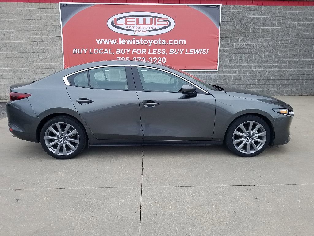 Used 2025 Mazda Mazda3 Preferred with VIN 3MZBPACM7SM455806 for sale in Kansas City