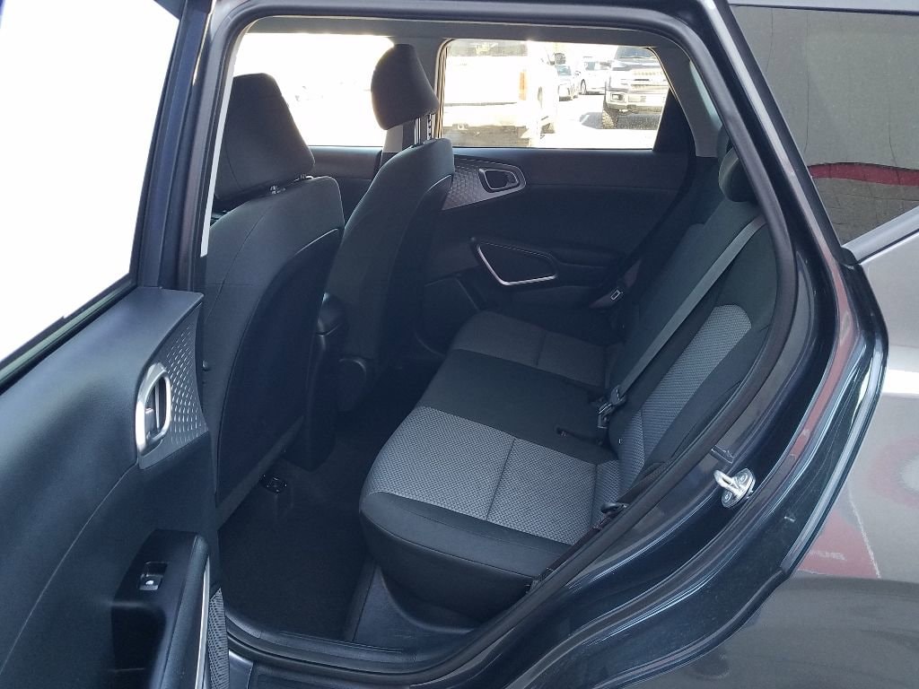 Used 2023 Kia Soul LX Hatchback