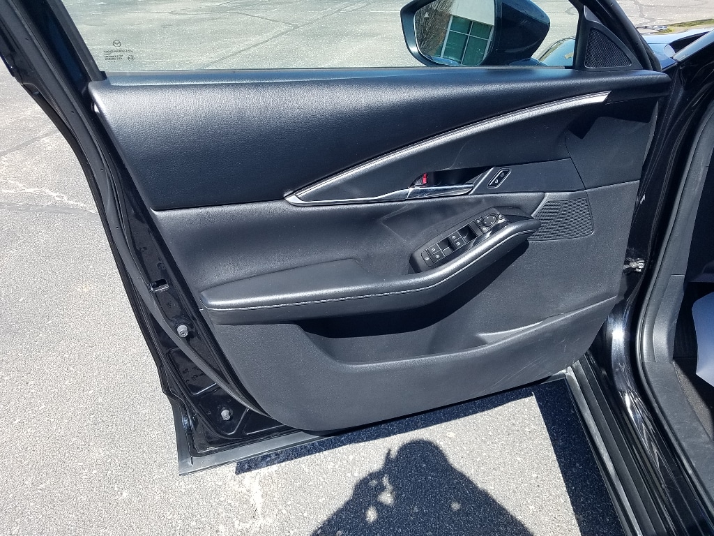 Used 2025 Mazda CX-30 Preferred with VIN 3MVDMBCM8SM775645 for sale in Kansas City