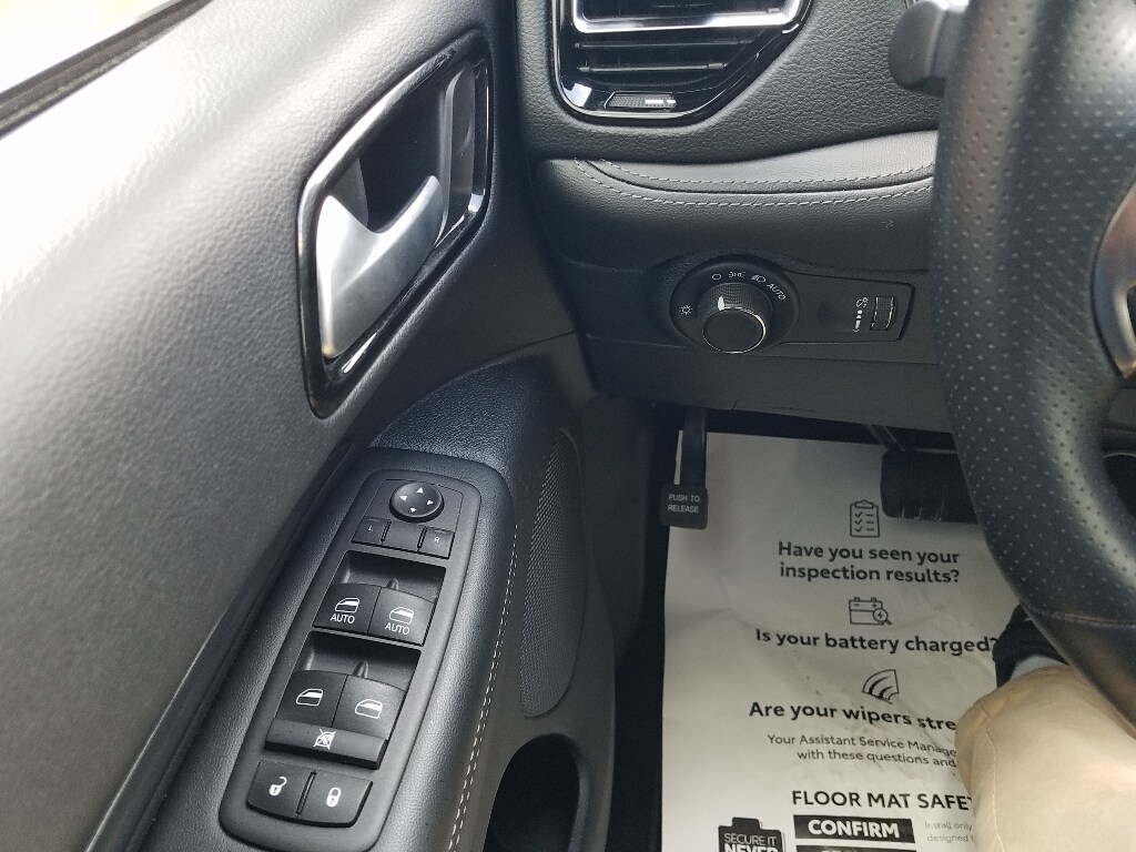 2024 Dodge Durango SXT - Photo 8