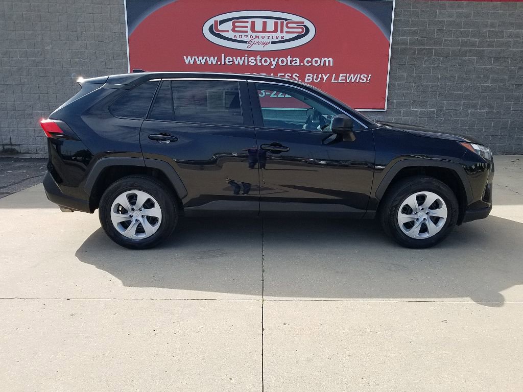 Certified 2024 Toyota RAV4 LE with VIN 2T3F1RFV5RW419677 for sale in Kansas City