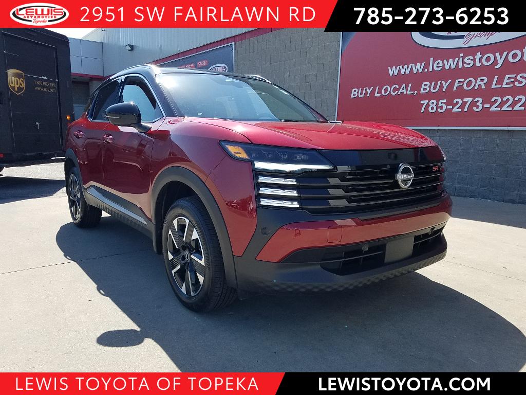 2025 Nissan Kicks 2.0 SR's photo