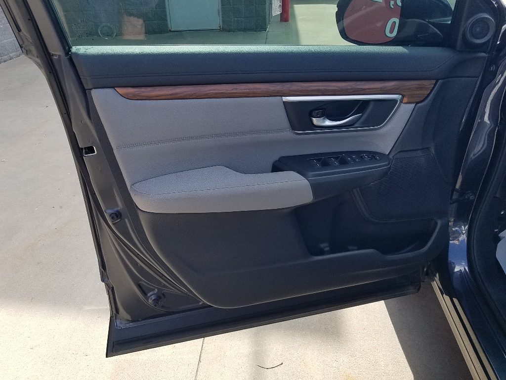 Used 2019 Honda CR-V EX with VIN 5J6RW1H53KA035652 for sale in Kansas City