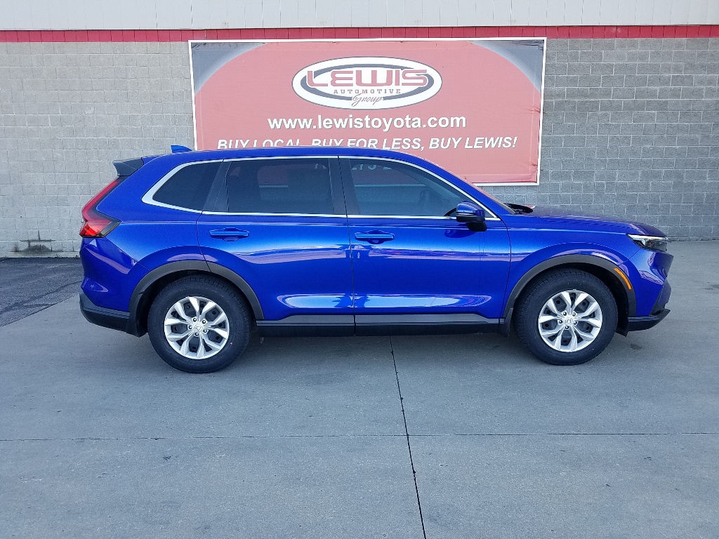 Used 2025 Honda CR-V LX with VIN 5J6RS3H25SL001214 for sale in Kansas City