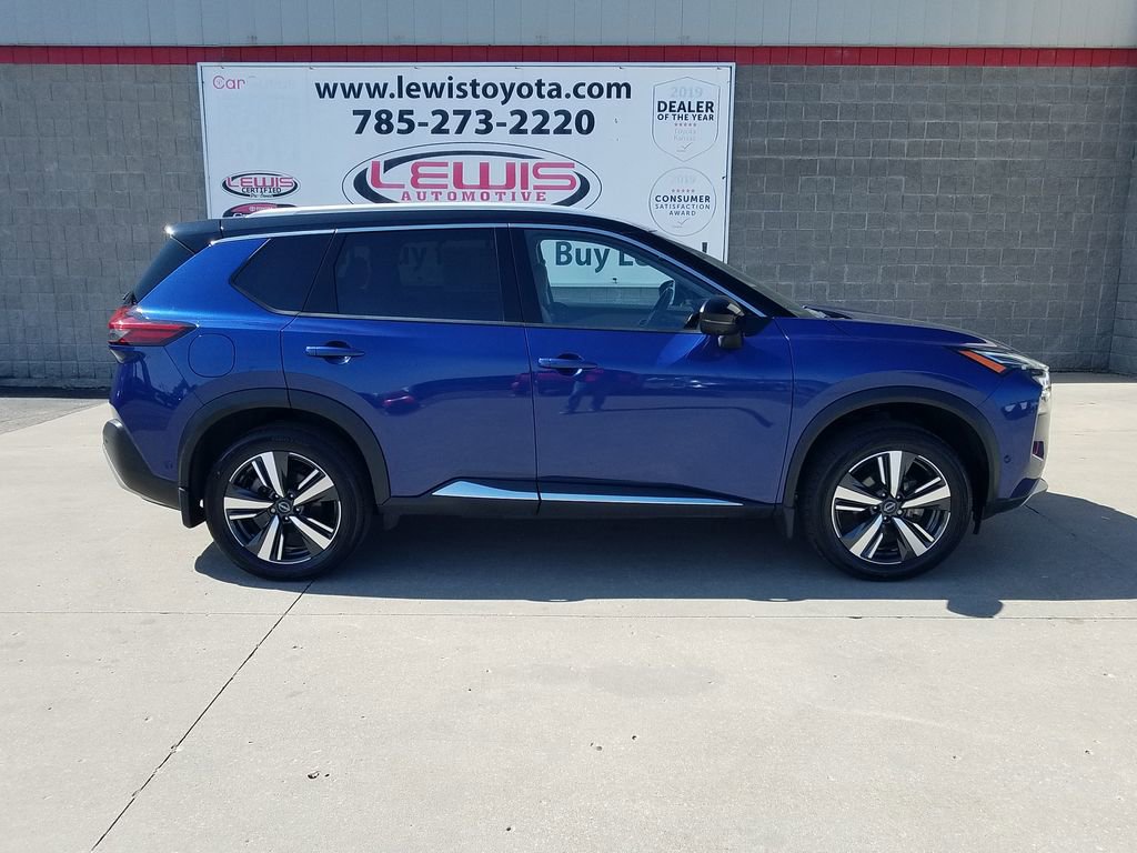 Used 2023 Nissan Rogue Platinum with VIN JN8BT3DDXPW308335 for sale in Kansas City