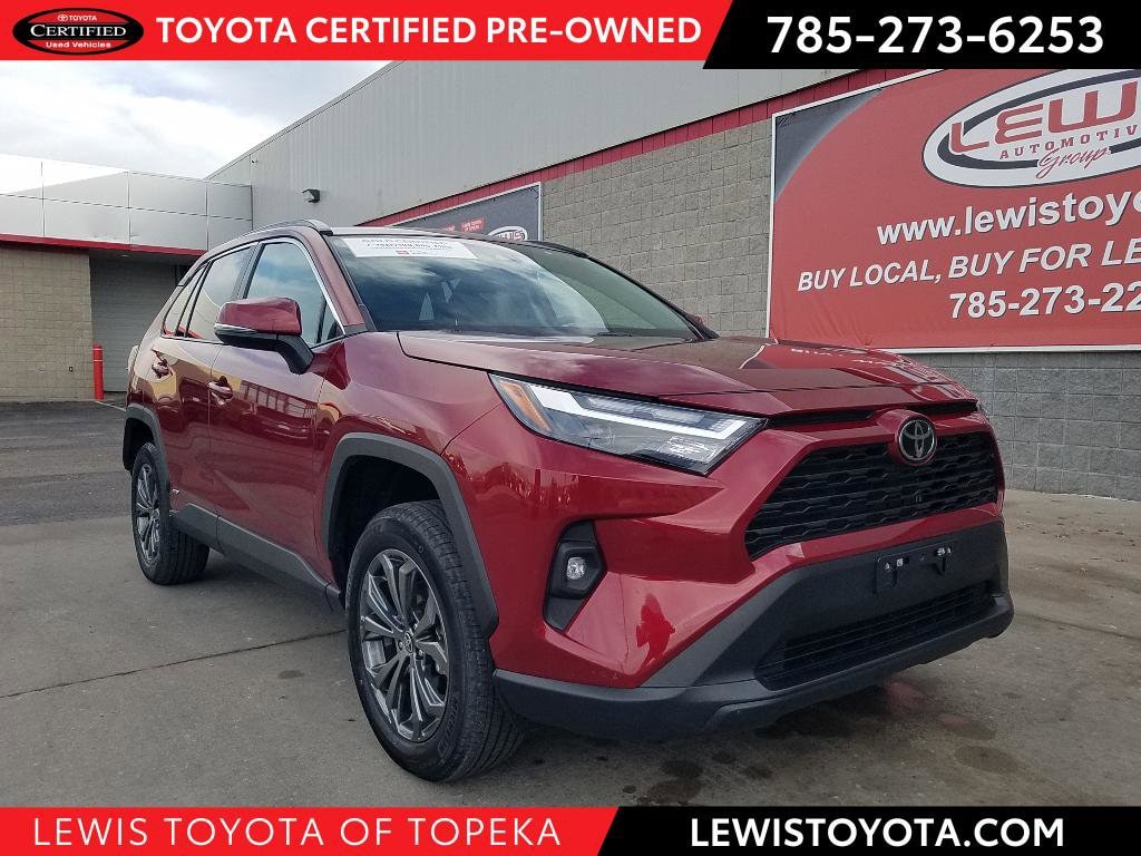 2025 Toyota RAV4 XLE Premium's photo