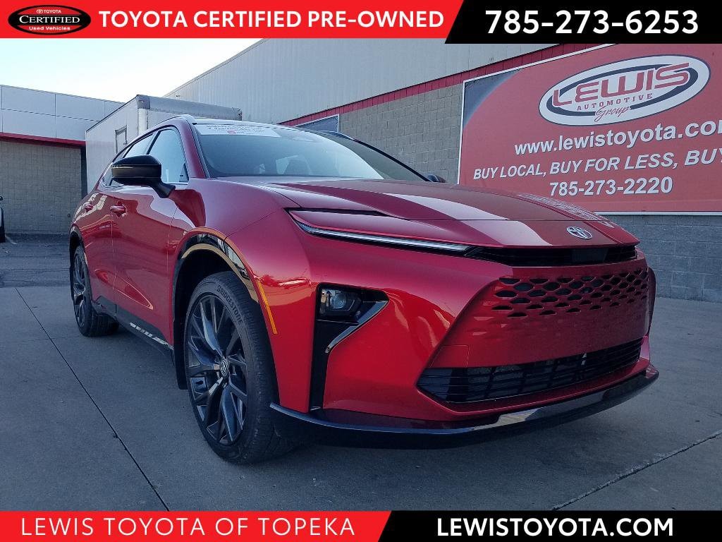 2025 Toyota Crown Signia Limited's photo