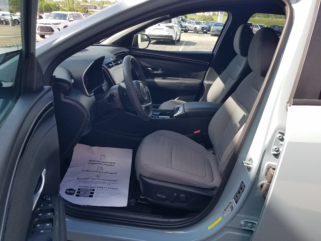 Used 2022 Hyundai Santa Cruz SEL with VIN 5NTJBDAE2NH028510 for sale in Kansas City