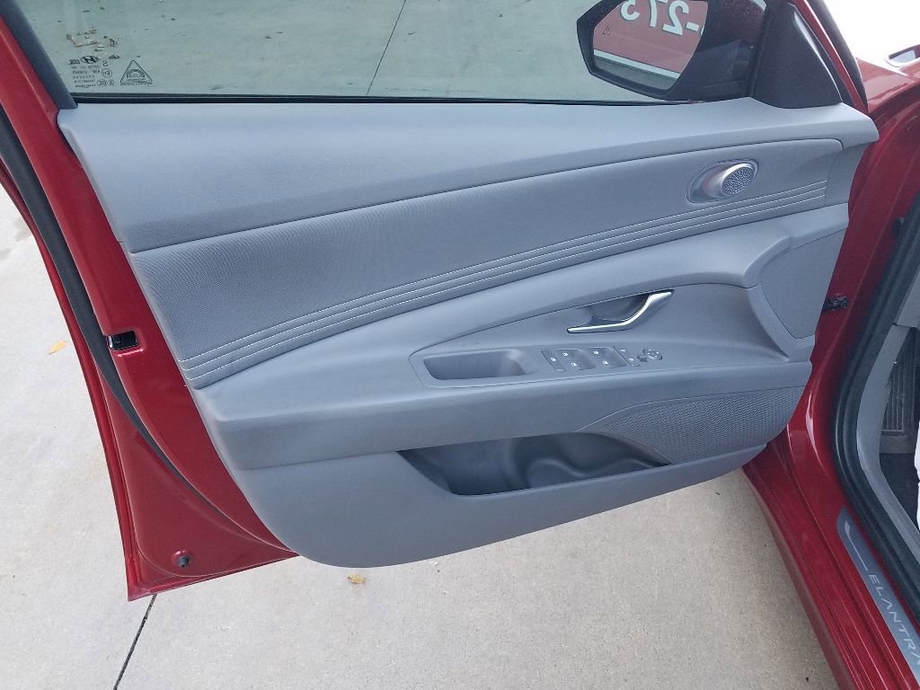 Used 2024 Hyundai Elantra SEL Sedan