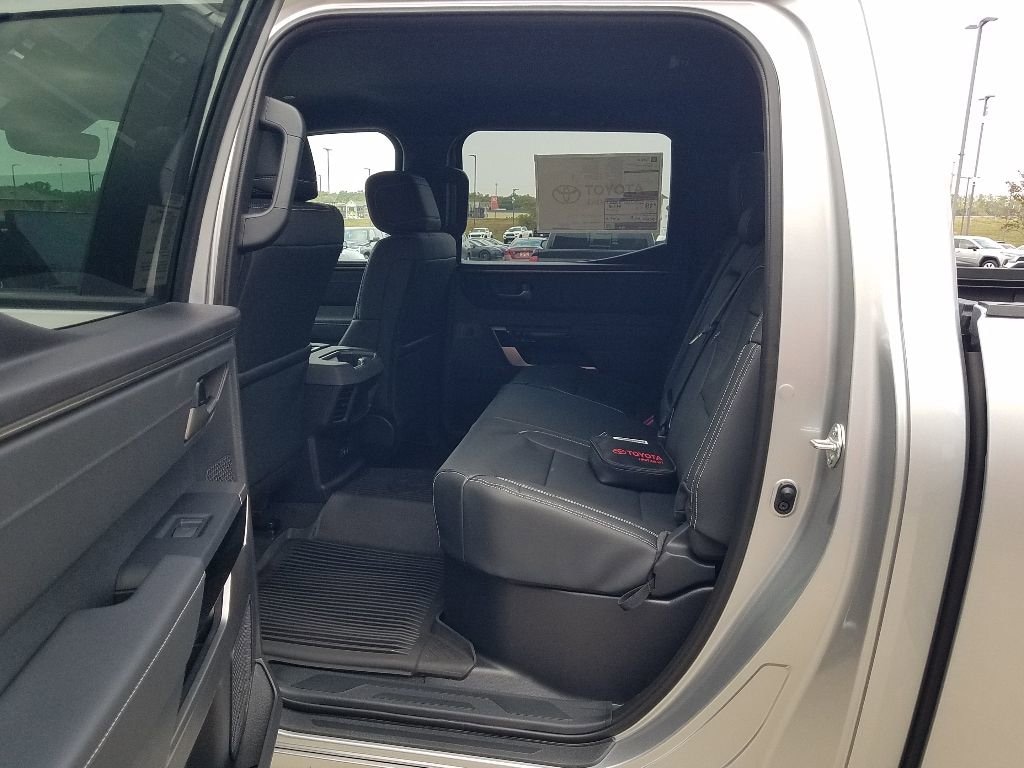 New 2026 Toyota Tundra Limited LIMITED CREWMAX 5.5