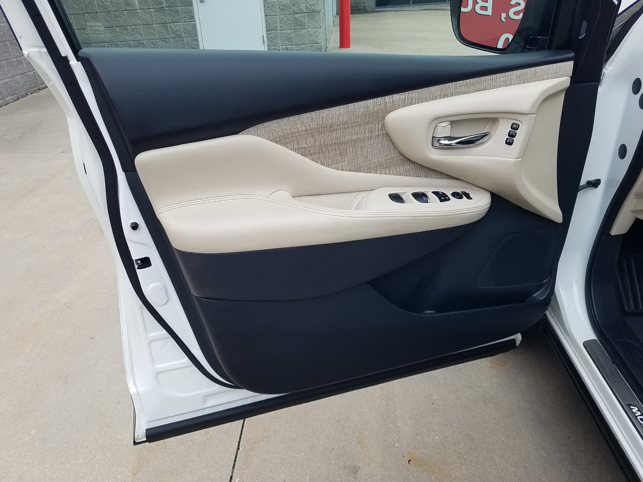 Used 2023 Nissan Murano SL with VIN 5N1AZ2CS9PC118538 for sale in Kansas City