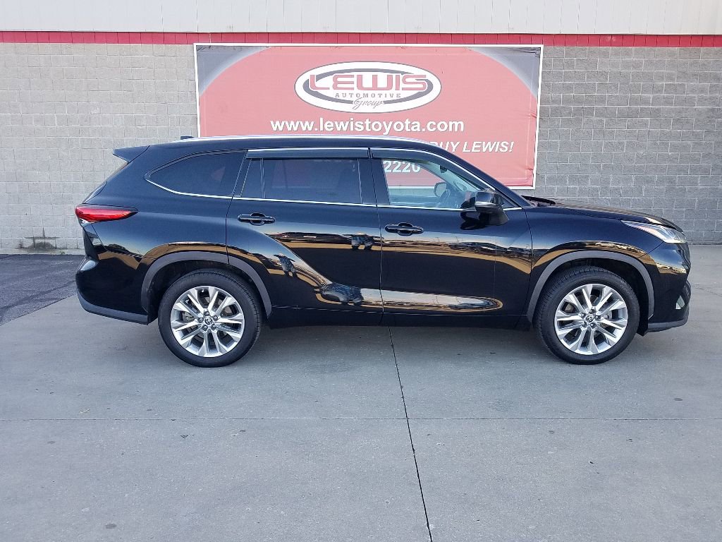 Certified 2022 Toyota Highlander Limited with VIN 5TDYZRAH1NS095433 for sale in Kansas City