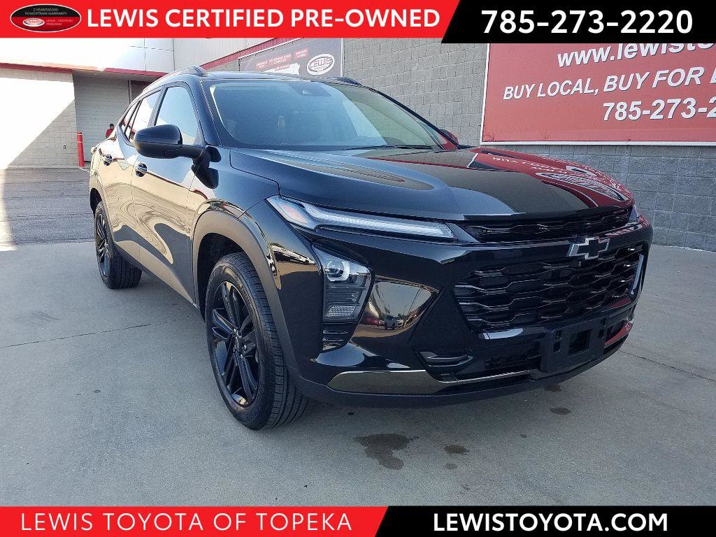 Used 2025 Chevrolet Trax ACTIV SUV