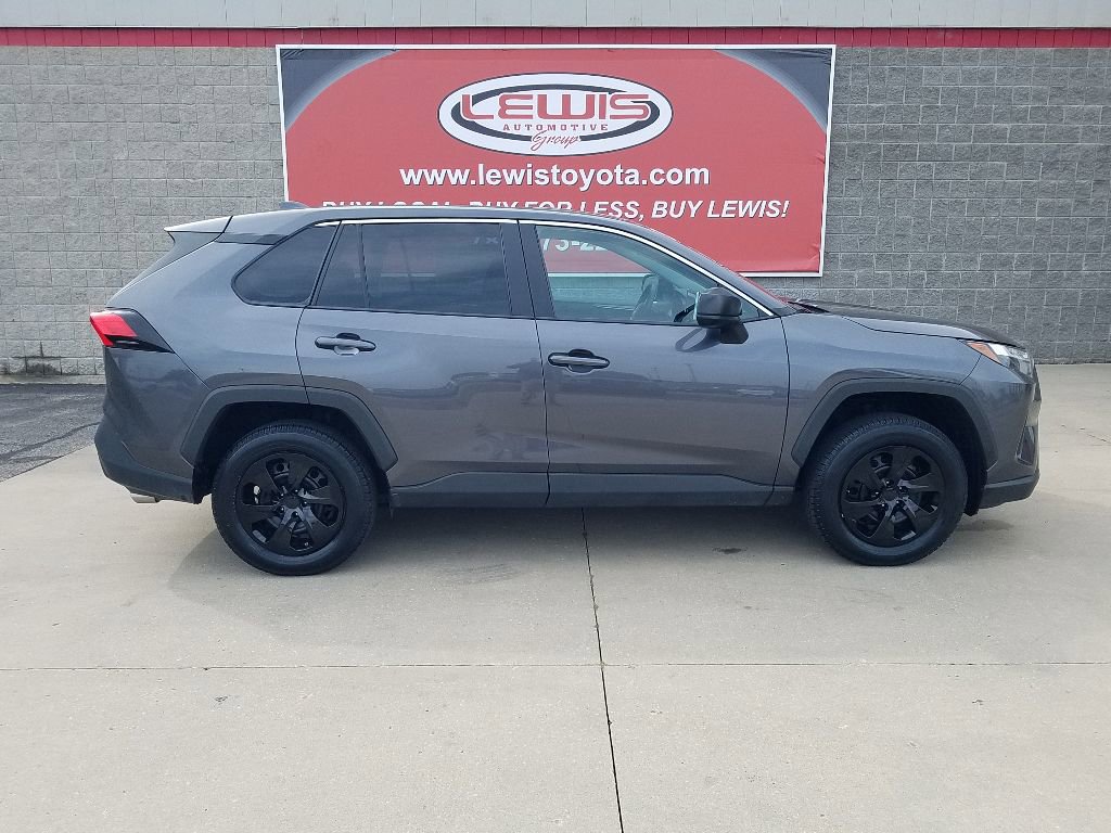 Used 2024 Toyota RAV4 LE with VIN 2T3F1RFV7RC458224 for sale in Northfield, Minnesota