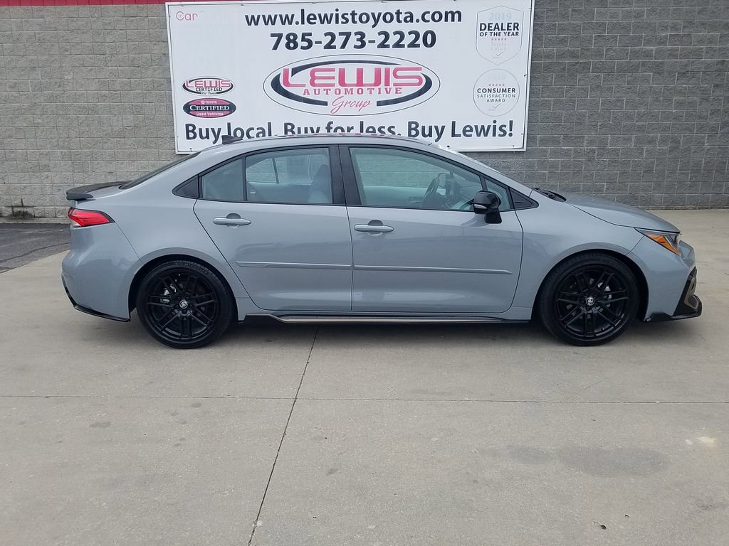 Used 2022 Toyota Corolla SE with VIN 5YFS4MCE7NP125599 for sale in Kansas City