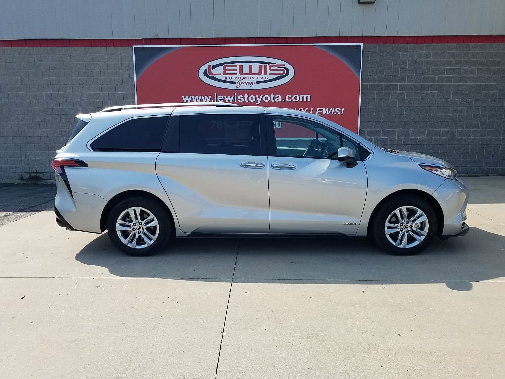 Certified 2021 Toyota Sienna Limited with VIN 5TDZRKEC0MS002409 for sale in Kansas City