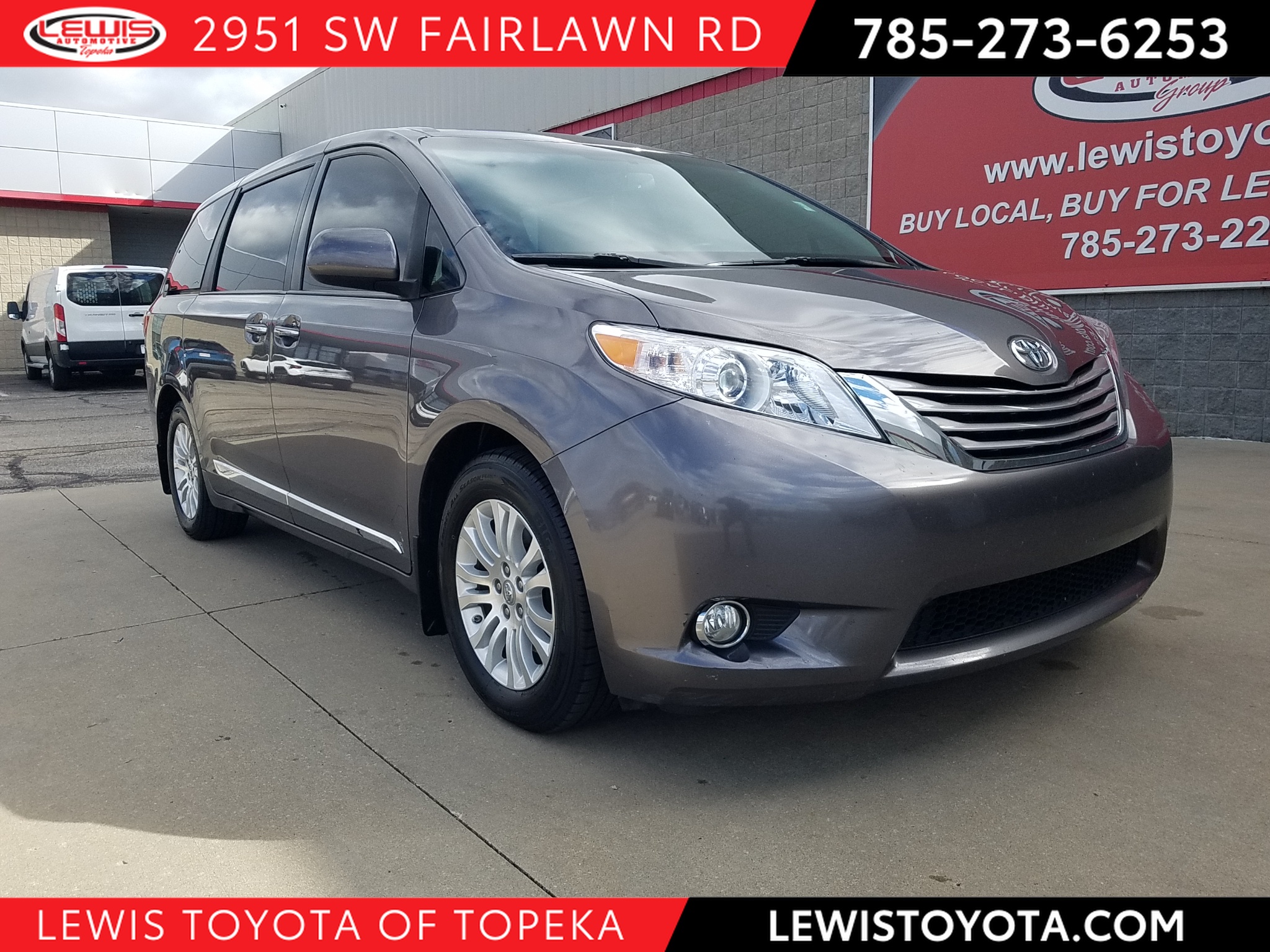 2017 Toyota Sienna XLE Premium