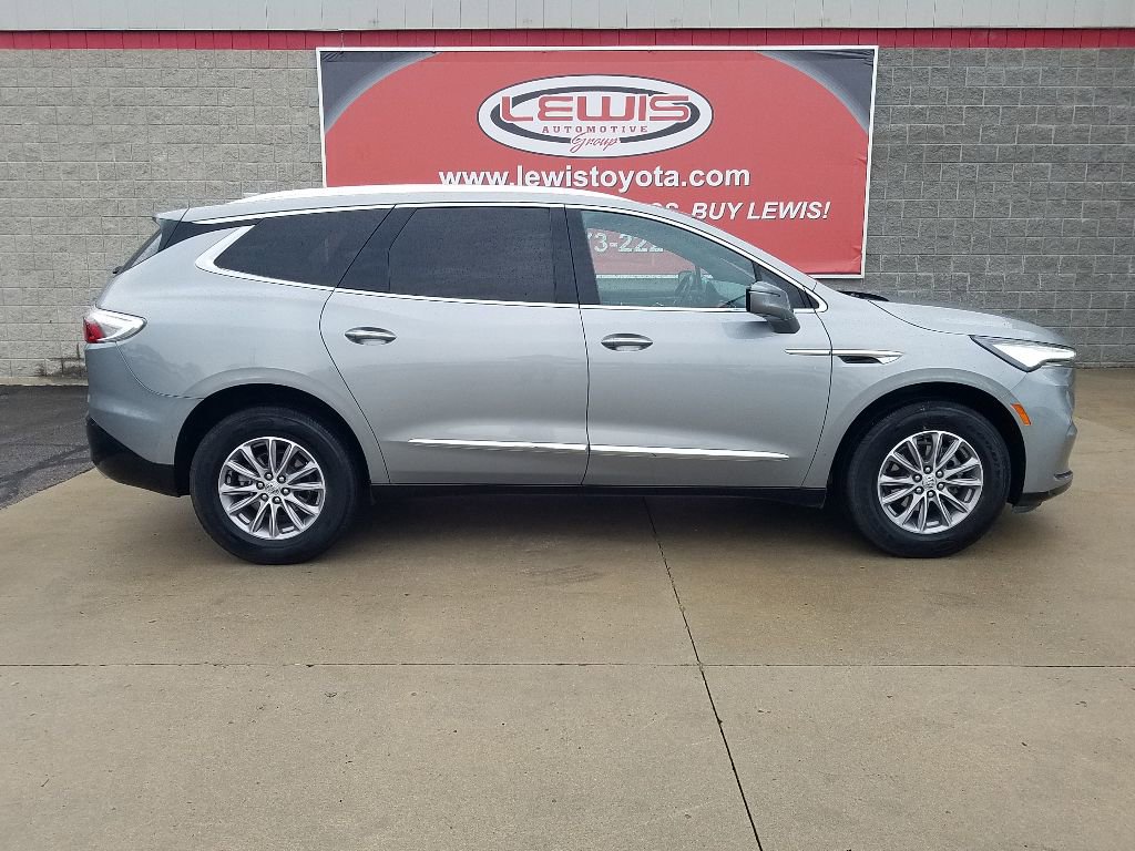 Used 2024 Buick Enclave Premium with VIN 5GAEVBKW9RJ131506 for sale in Kansas City